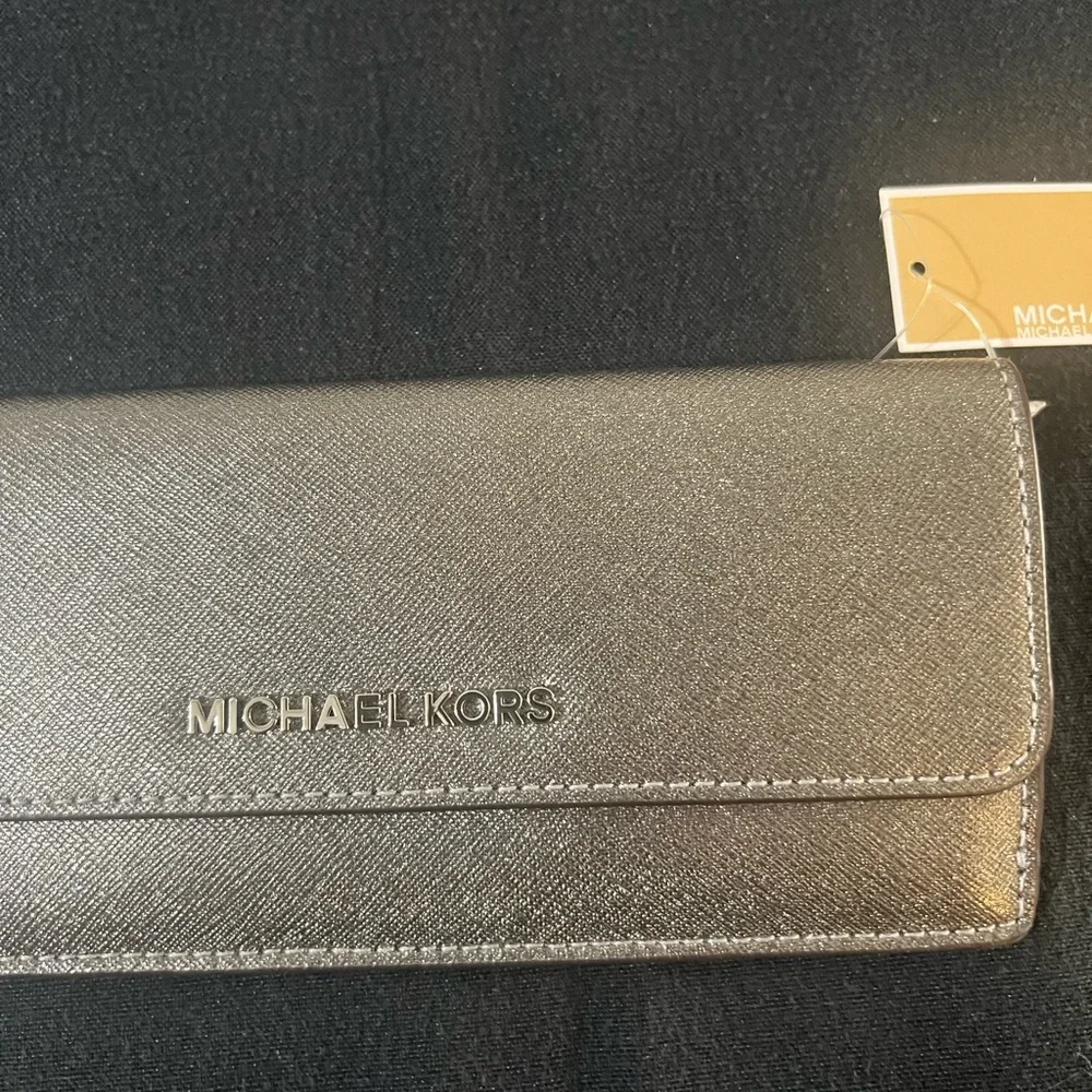 Michael Kors Metallic Silver Clutch - Picture 3 of 11